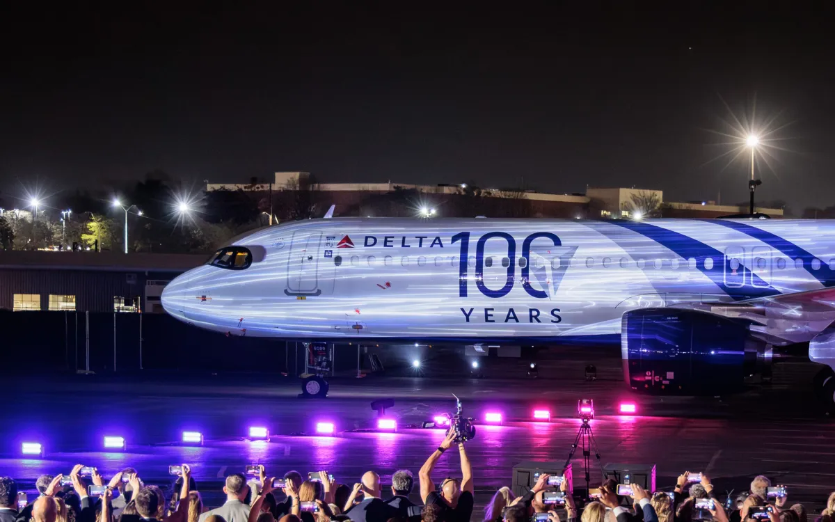 Delta airplane