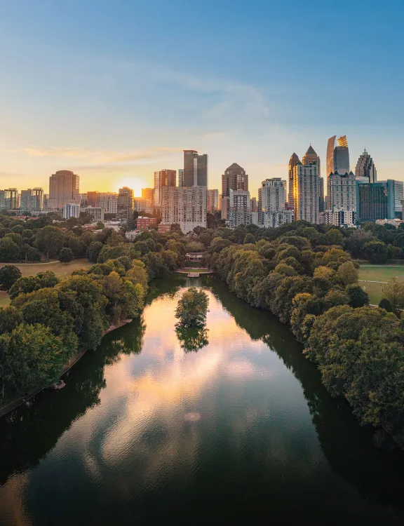 Sunset over the Atlanta skyline. View from Piedmont Park